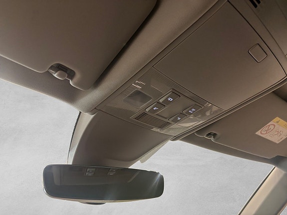 Volkswagen Tiguan 17 of 26