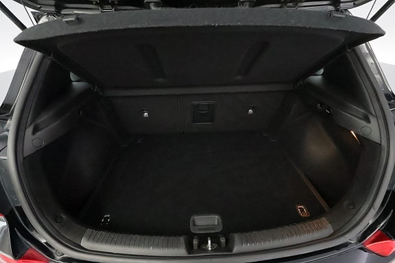 Hyundai i30 8 of 26