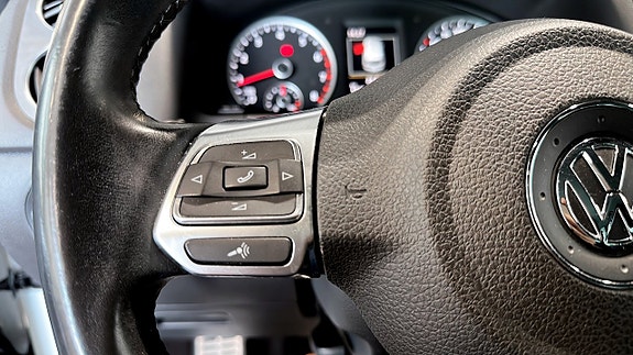 Volkswagen Tiguan 15 of 17