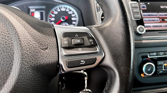 Volkswagen Tiguan 14 of 17
