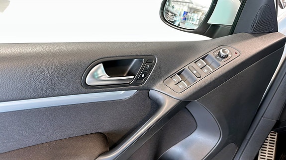 Volkswagen Tiguan 11 of 17
