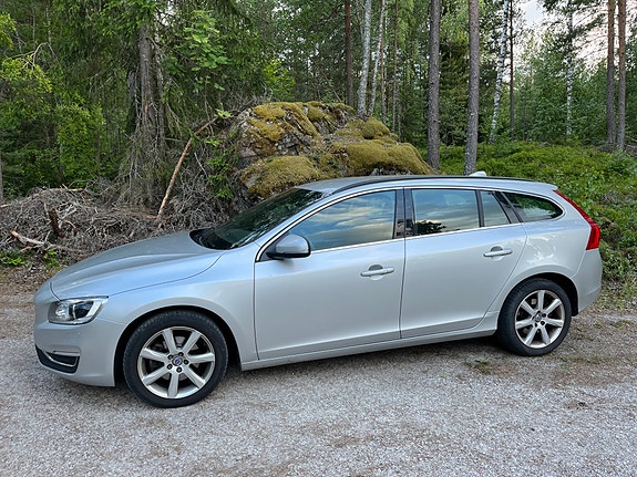 Volvo V60 6 of 6