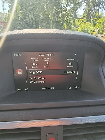 Volvo V70 13 of 20