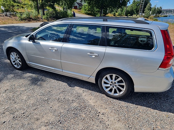 Volvo V70 5 of 20