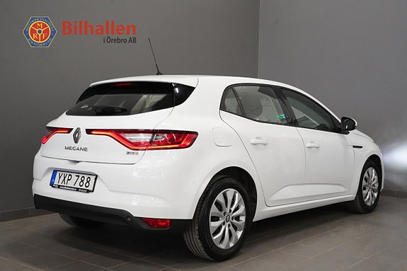 Renault Megane 2 of 9