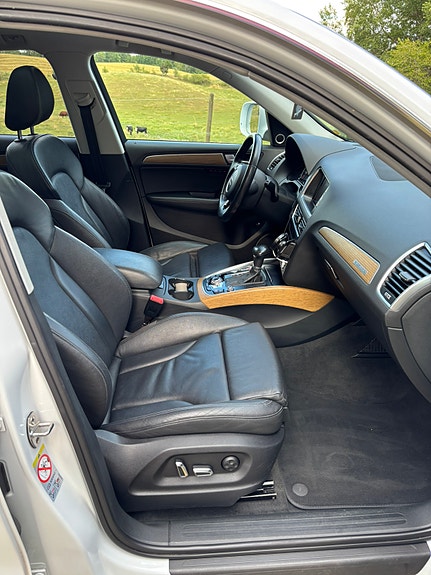 Audi Q5 6 of 12