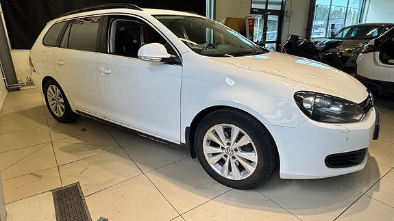 Volkswagen Golf VI 22 of 27