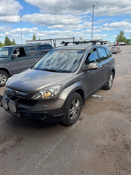 Honda CR-V 3 of 5