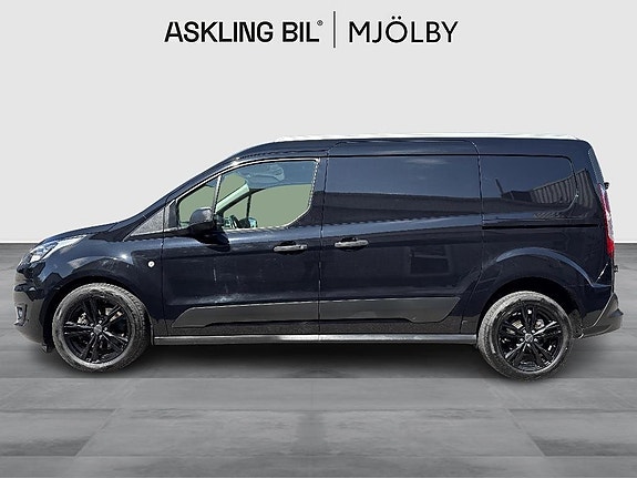 Ford Transit Connect 3 of 11
