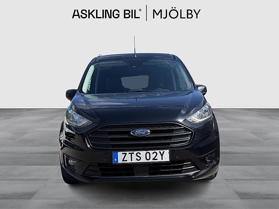 Ford Transit Connect 5 of 11