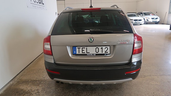 Skoda Octavia Scout 5 of 5