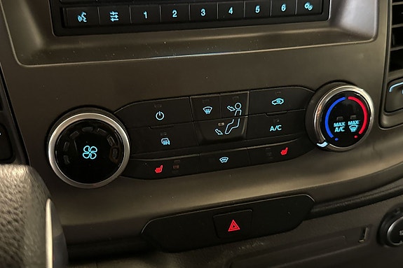 Ford Transit Custom 14 of 18