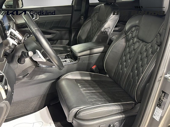 Kia Sorento 9 of 14