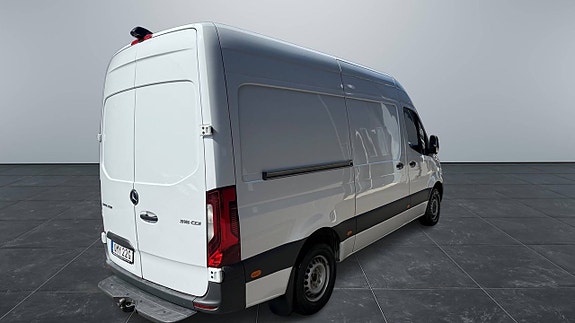 Mercedes-Benz Sprinter 316 4 of 5