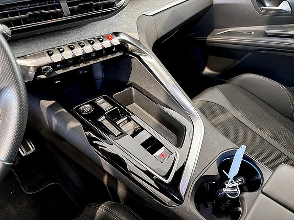 Peugeot 5008 12 of 19