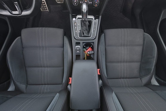 Volkswagen Passat Alltrack 18 of 30