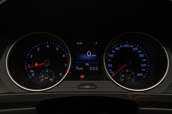 Volkswagen Tiguan 19 of 24