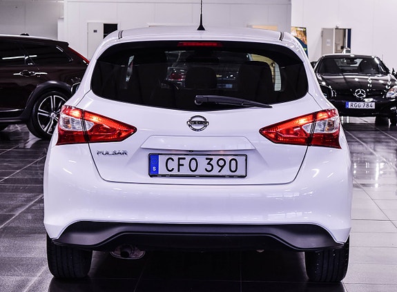 Nissan Pulsar 6 of 14
