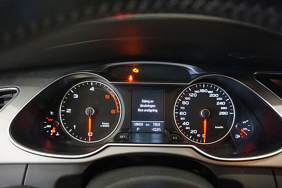 Audi A4 15 of 26