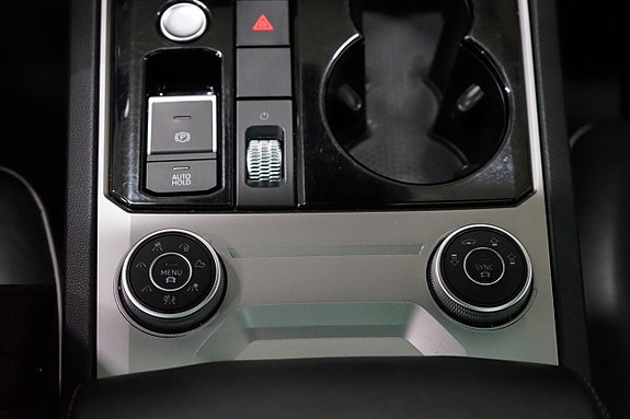 Volkswagen Touareg 15 of 26
