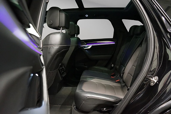 Volkswagen Touareg 8 of 26