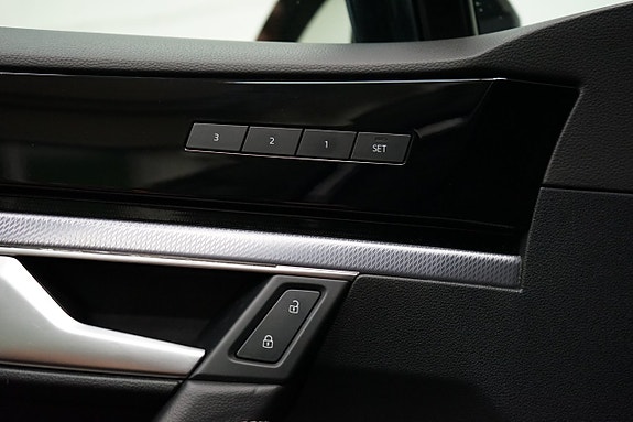Volkswagen Touareg 12 of 26