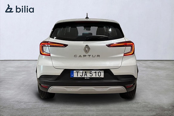 Renault Captur 5 of 5