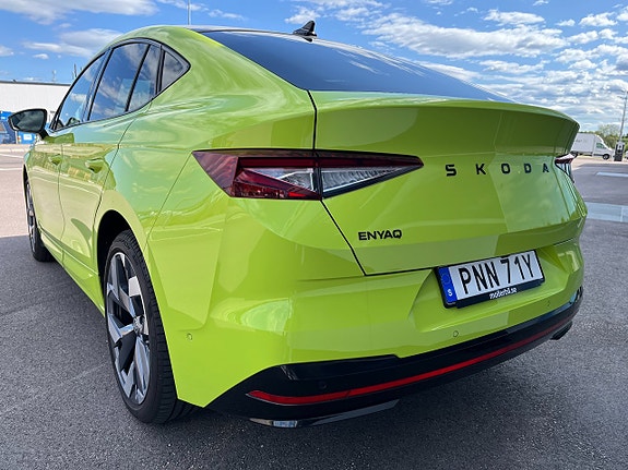 Skoda Enyaq Coupe RS 5 of 16