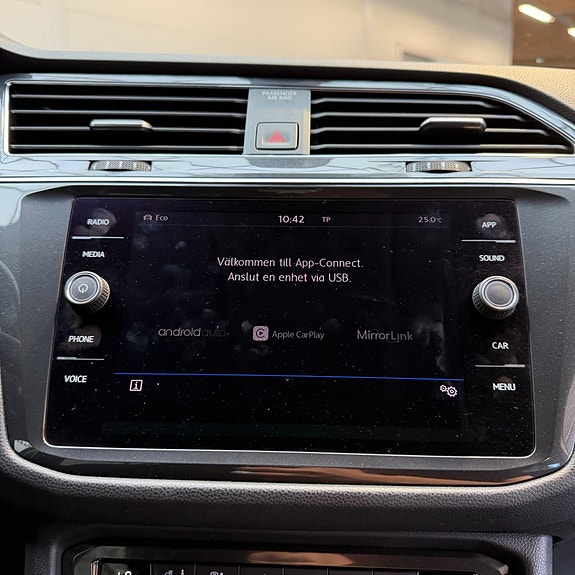Volkswagen Tiguan Allspace 12 of 12