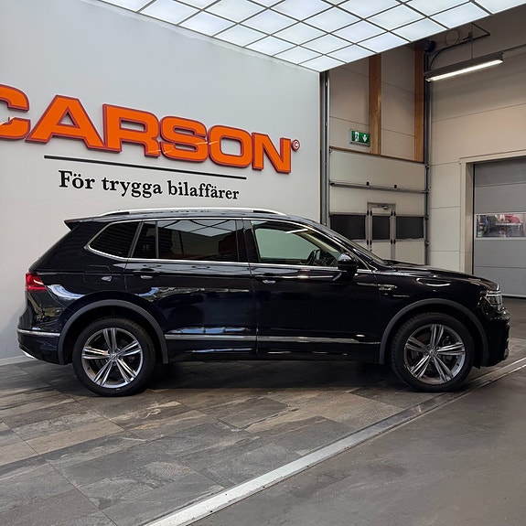 Volkswagen Tiguan Allspace 3 of 12