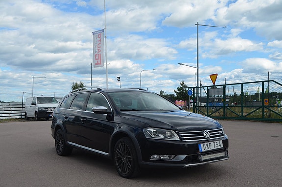 Volkswagen Passat Alltrack 10 of 19