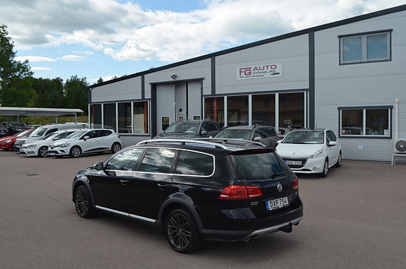 Volkswagen Passat Alltrack 4 of 5