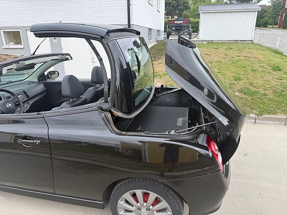 Nissan Micra C+C 12 of 12