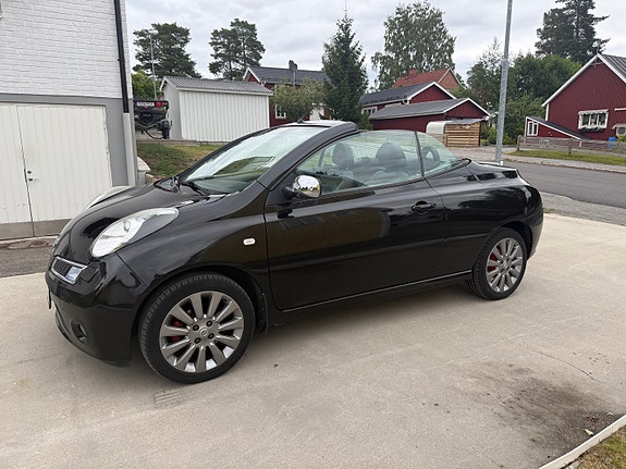 Nissan Micra C+C 11 of 12