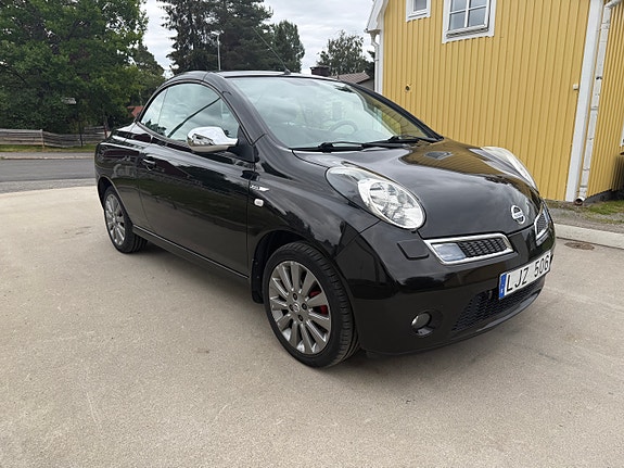 Nissan Micra C+C 2 of 5