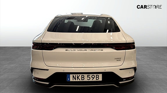 BYD Han 7 of 13