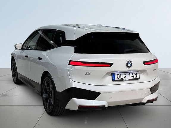 BMW iX 5 of 5