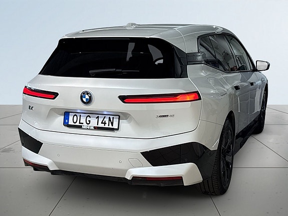 BMW iX 6 of 20