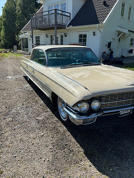 Cadillac Sixty Special 5 of 8