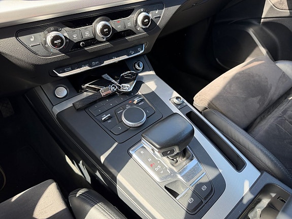 Audi Q5 17 of 18
