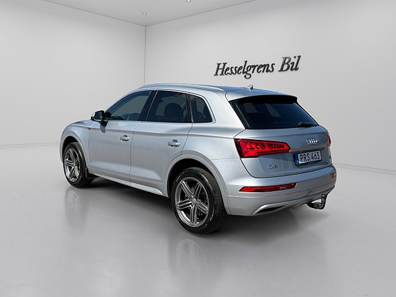Audi Q5 10 of 18