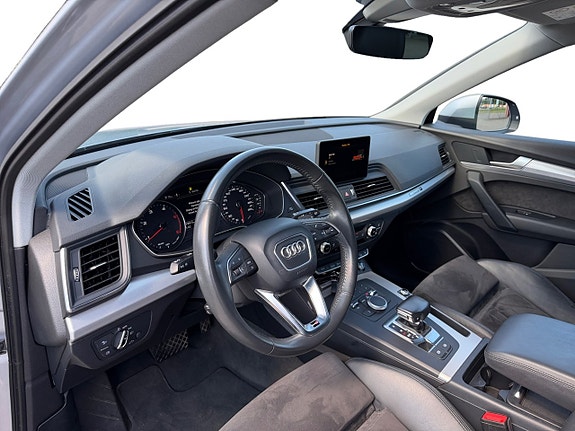 Audi Q5 13 of 18