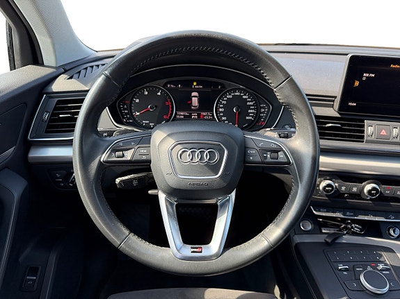 Audi Q5 15 of 18