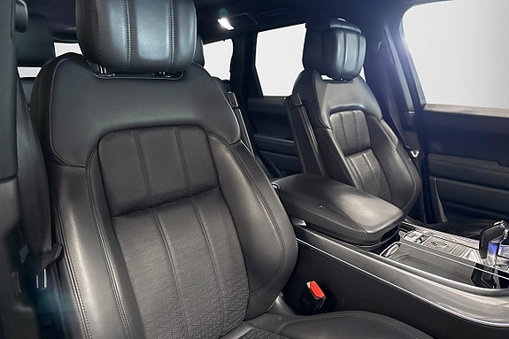 Land Rover Range Rover Sport 11 of 27