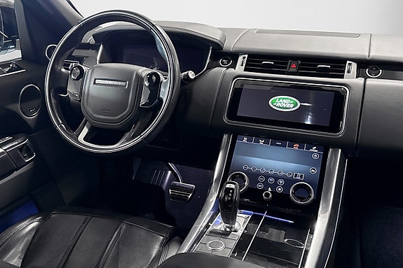 Land Rover Range Rover Sport 14 of 27