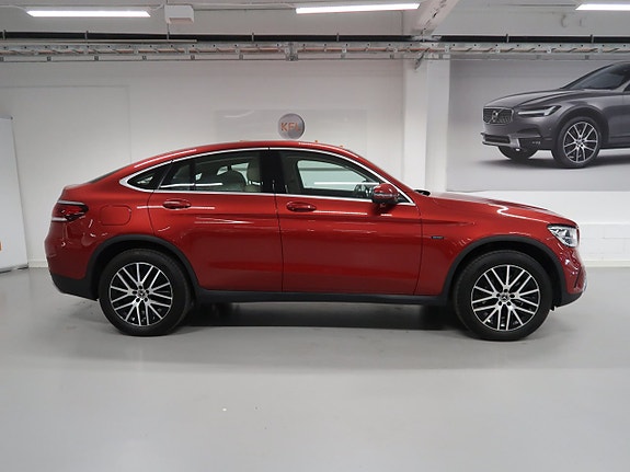 Mercedes-Benz GLC300 e 5 of 5
