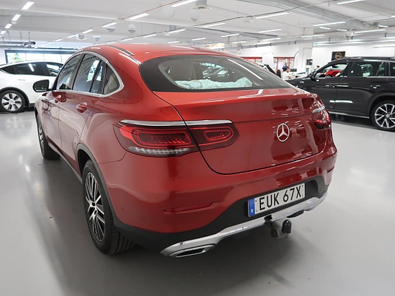 Mercedes-Benz GLC300 e 8 of 30