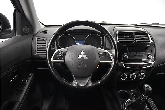 Mitsubishi ASX 2 of 5
