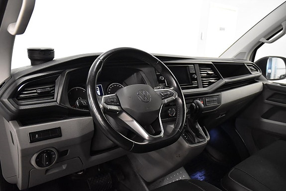 Volkswagen Transporter 9 of 17