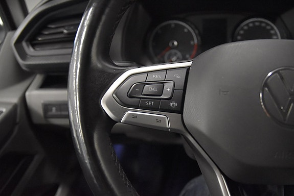 Volkswagen Transporter 10 of 17